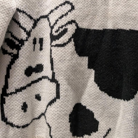Moo-Cow comfy cozy oversized sweater! - Picture 3 of 3